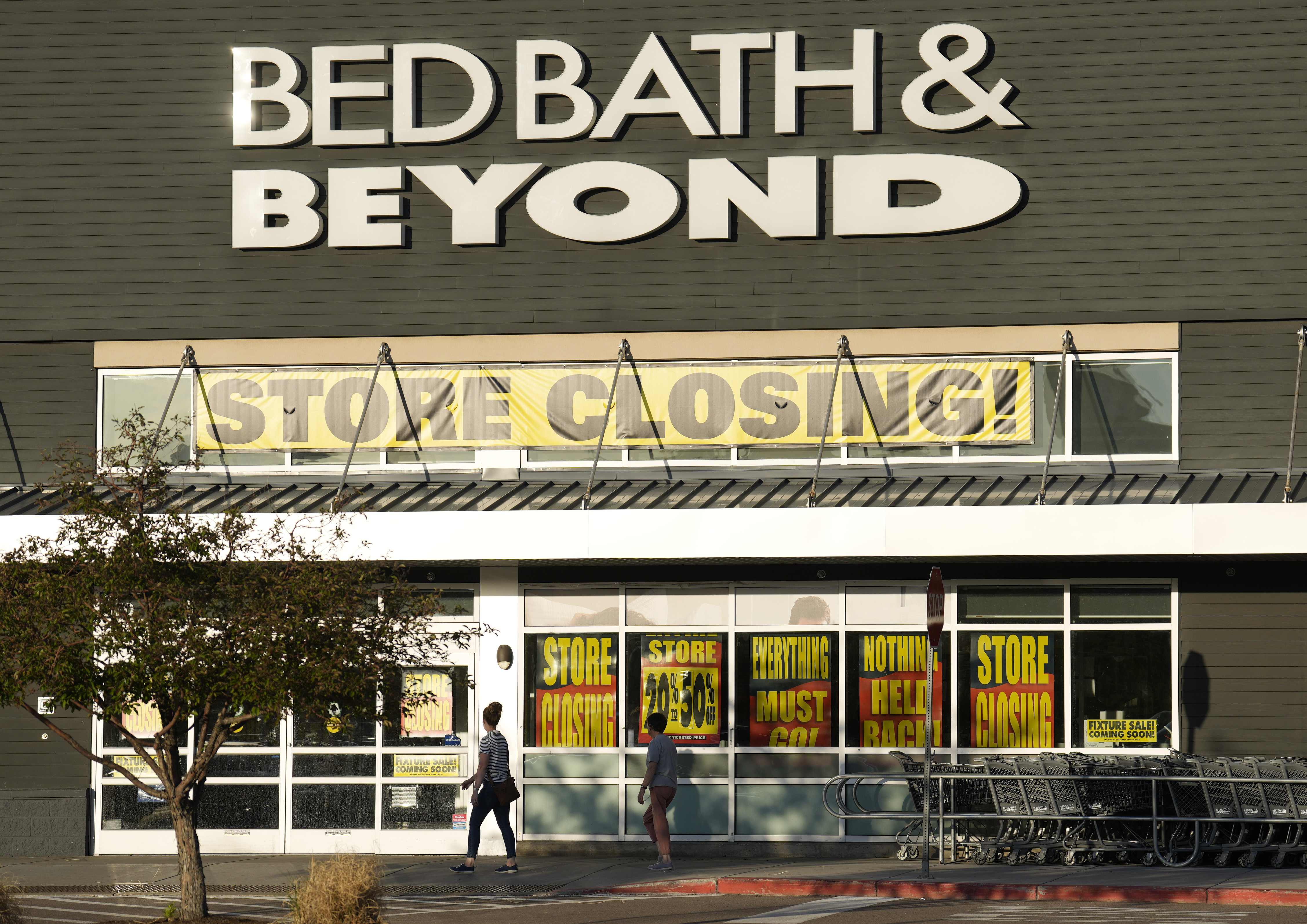 Bed, Bath & Beyond store closing sales start today following bankruptcy 