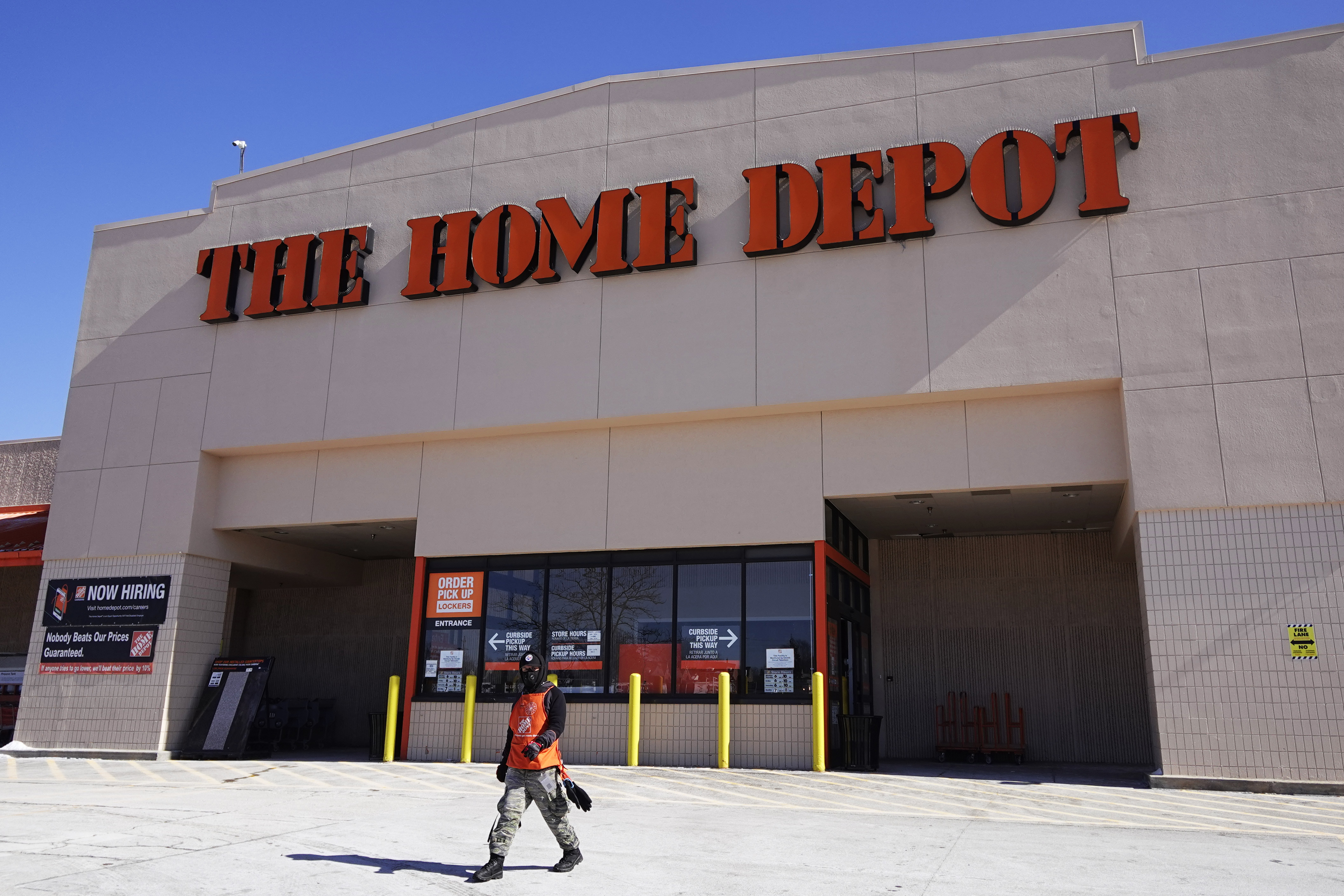 Home Depot full year sales lower