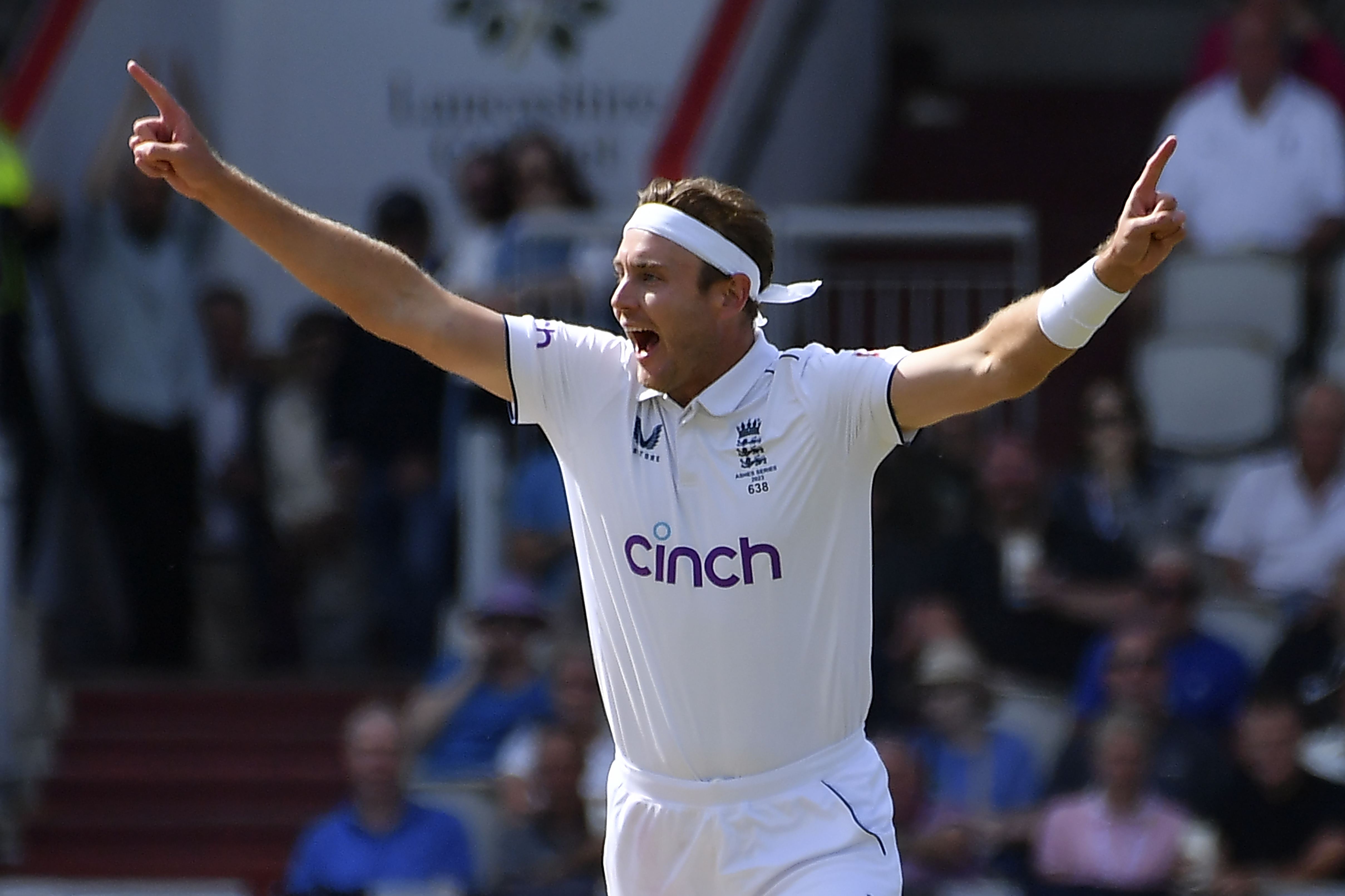 England seamer Stuart Broad takes 600th test wicket to join elite