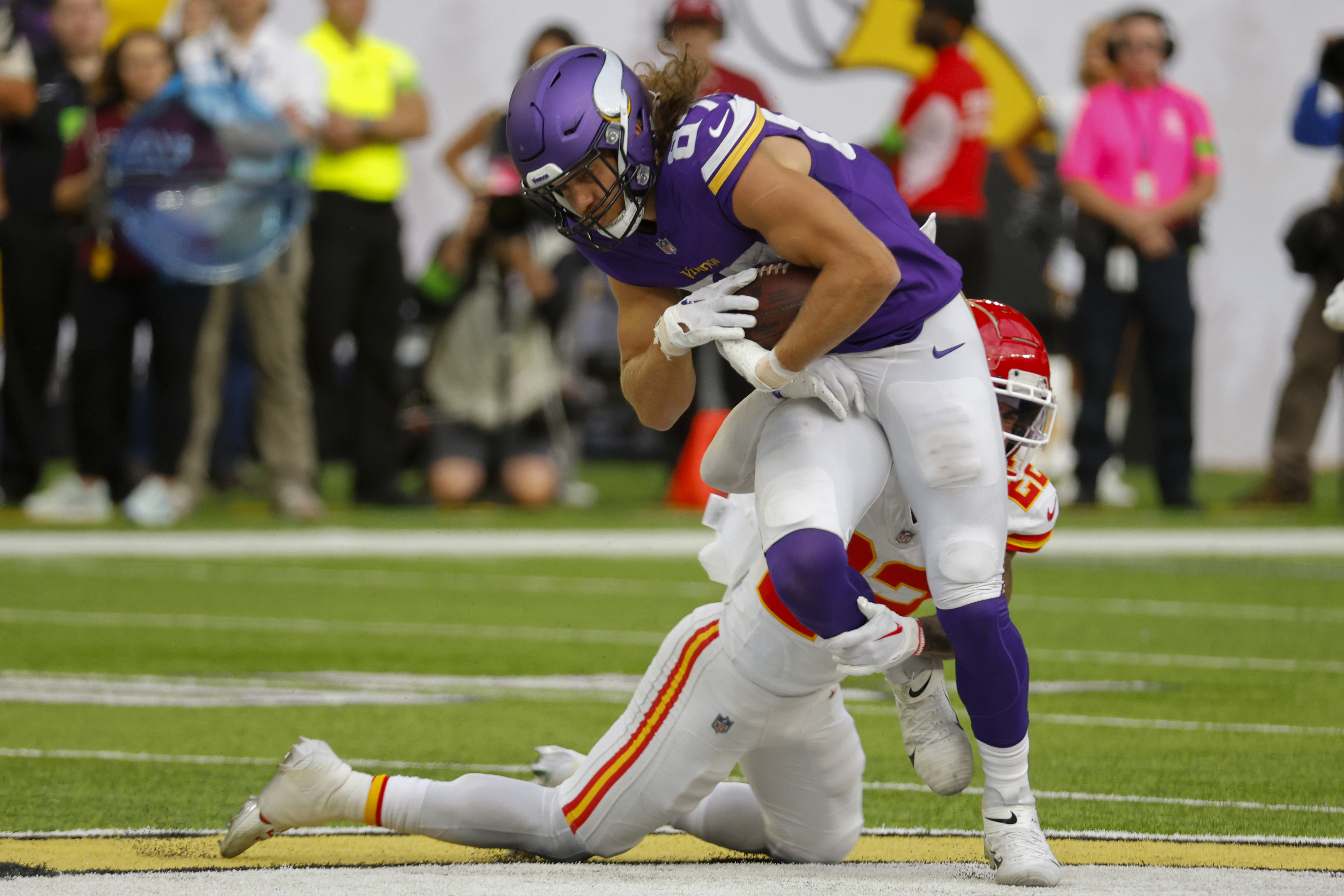 Vikings' offense out of sync as the team equals loss total from