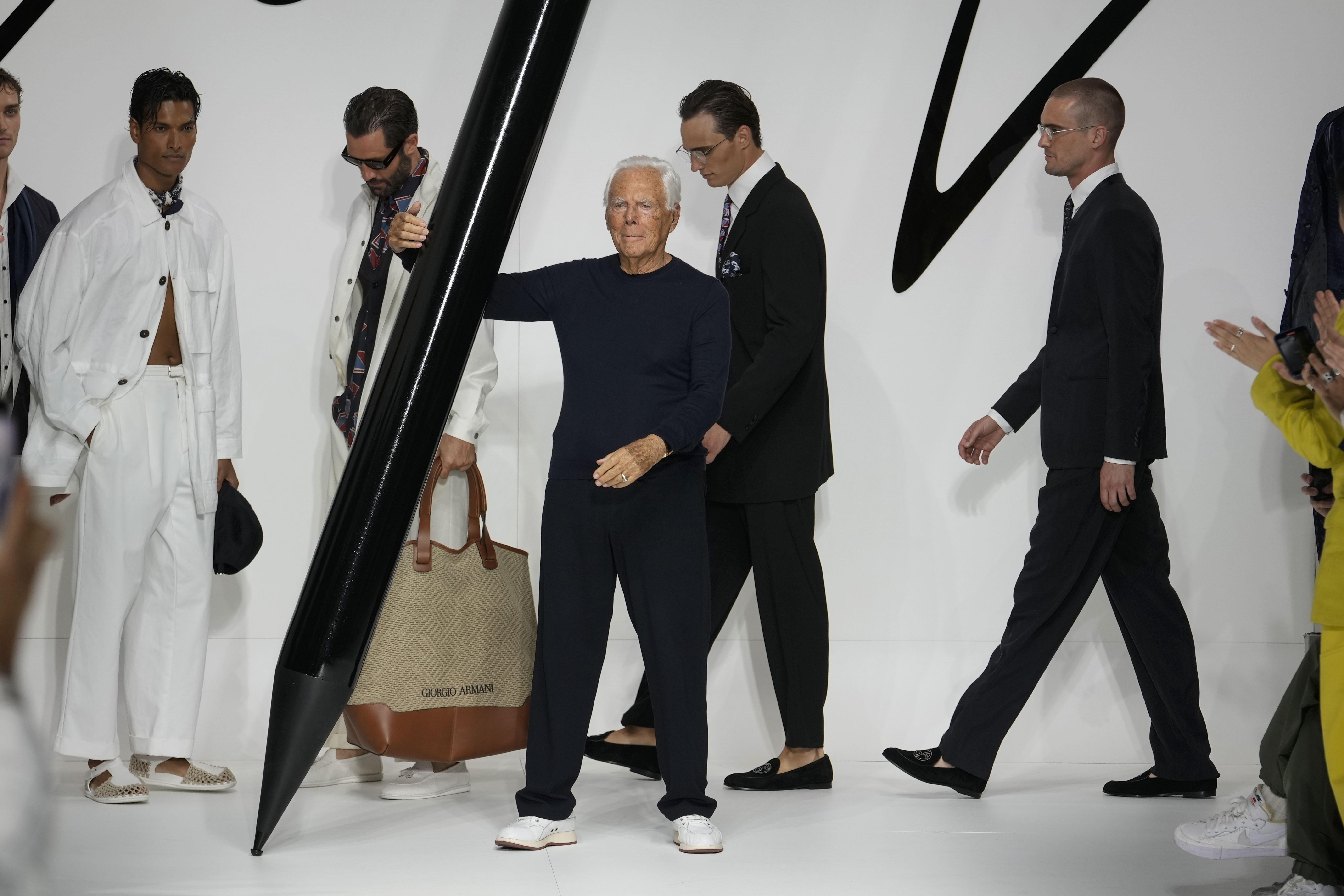 Giorgio Armani Zegna present fluid elegance for the next hot