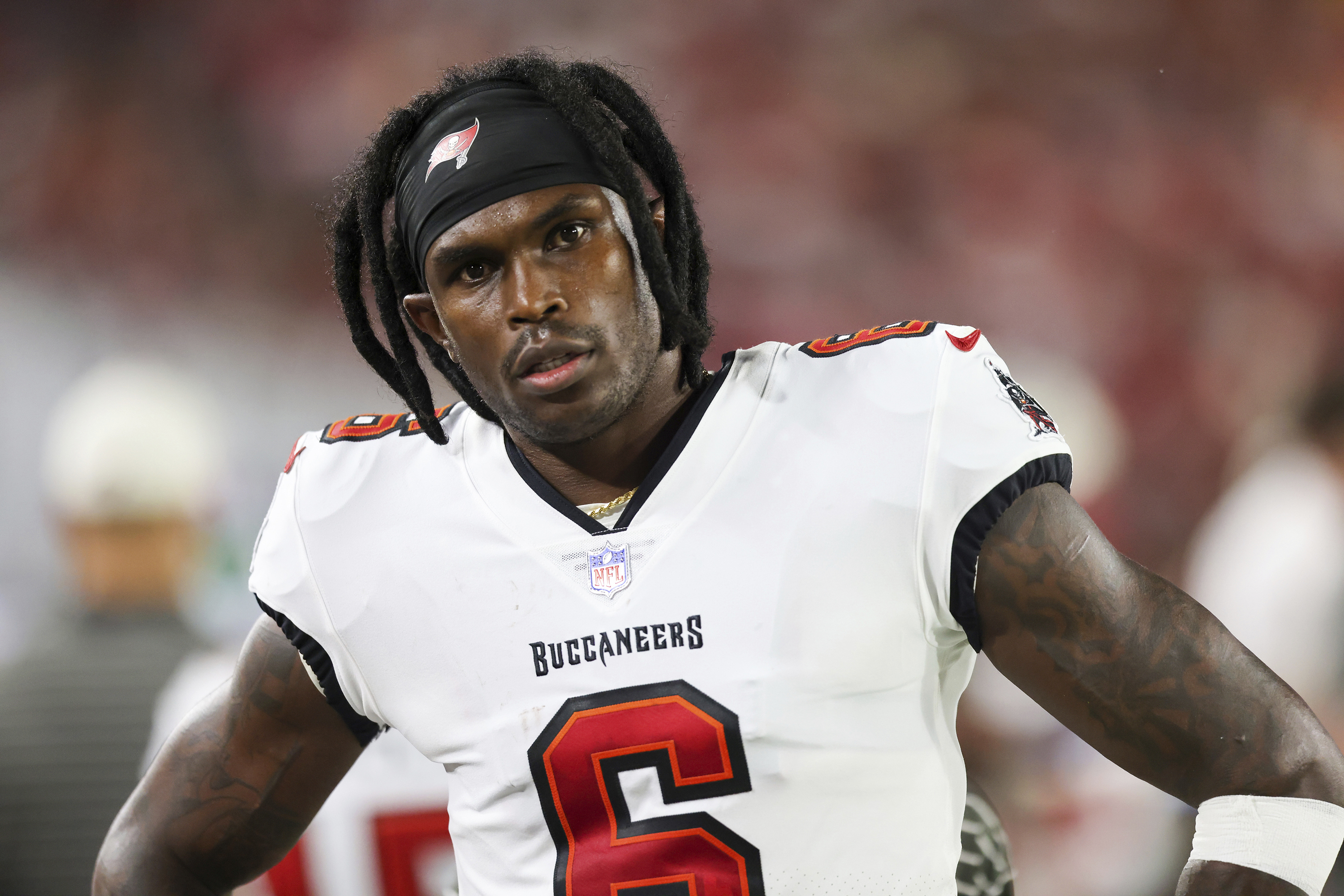 Buccaneers To Sign WR Julio Jones