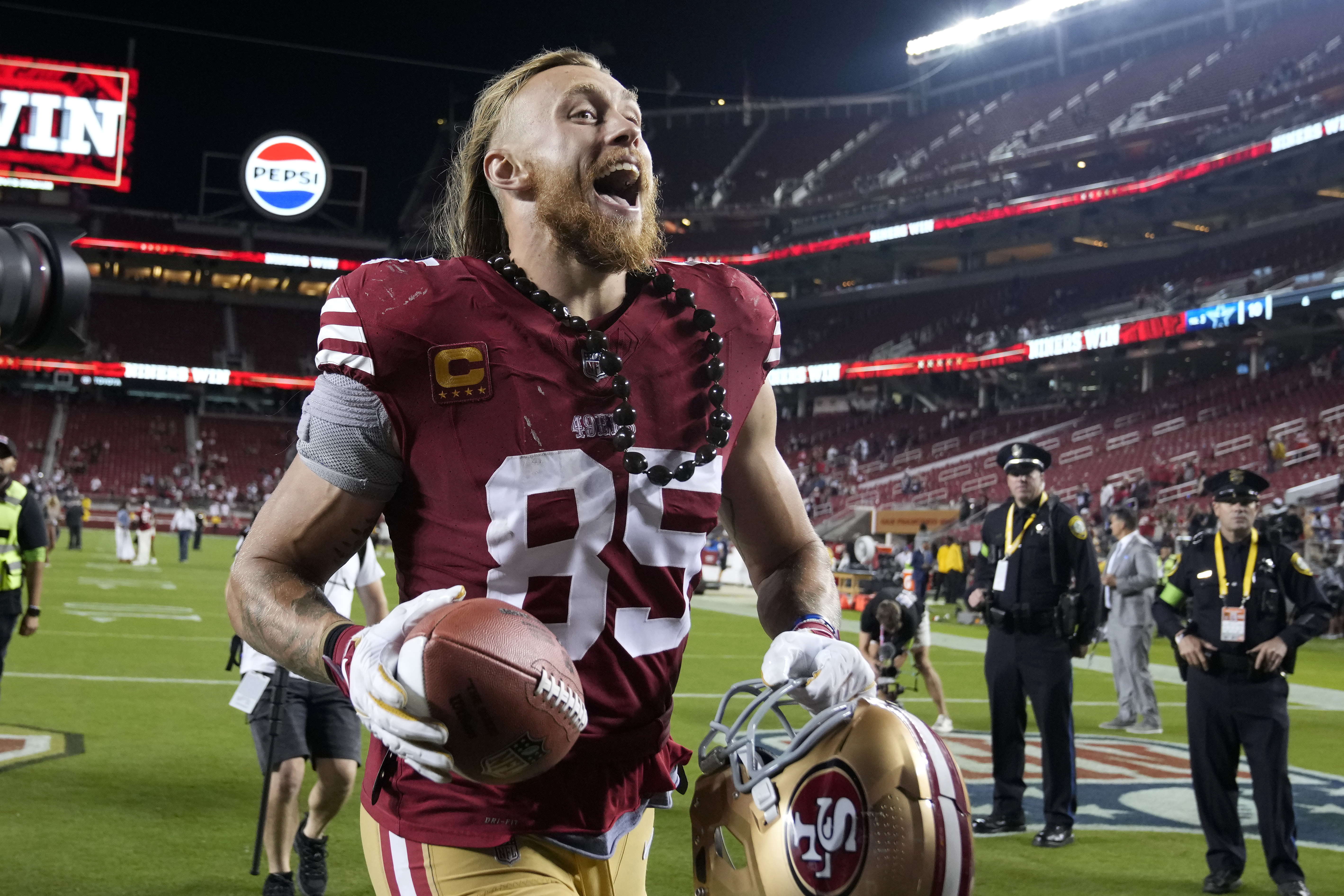 49ers-Vikings game puts Iowa pals George Kittle and T.J. Hockenson on  prime-time stage