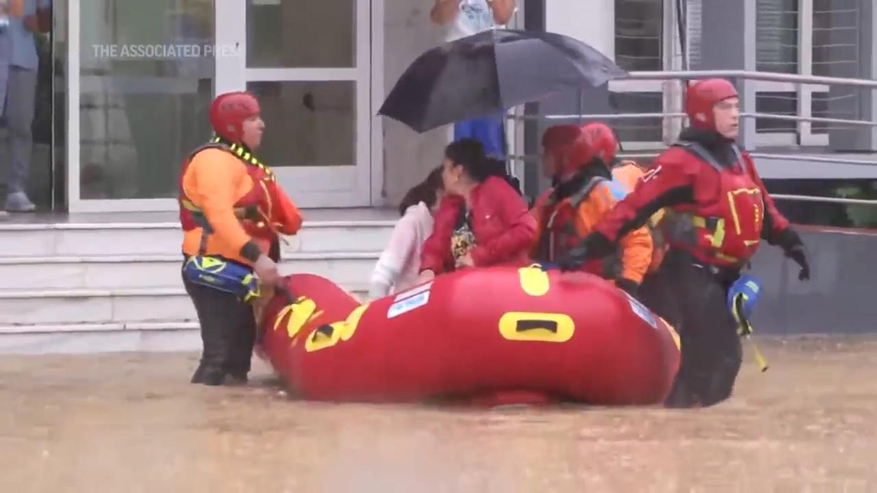 Tropical Storm Ophelia makes landfall and approaching Lehigh Valley; a  local event postponed